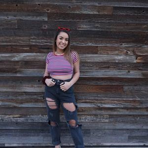 Meet your Posher, Reem